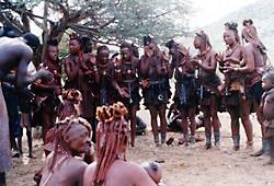 Tribu Himba (Namibia y Angola)