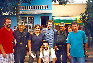 Con la guerrilla en San Vicente del Cag��n
