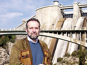 Pedro Arrojo. Doctor en Ciencias Físicas