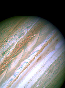 Imagen del Telescopio Espacial Hubble de Jpiter con la turbulencia desarrollada