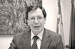 Francisco Javier Fern�ndez Vallina