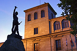 Escultura de Viriato, en la ruta Personajes Ilustres