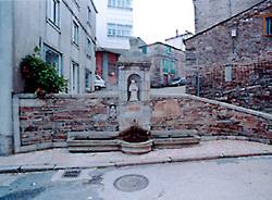 Fuente sagrada que da nombre a la villa