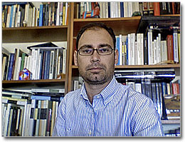 Alberto Montero, profesor de Economía Aplicada en la Universidad de Málaga. Una mirada distinta al proceso boliviano