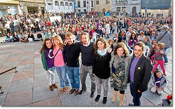 Pablo Iglesias con Podemos Asturias.