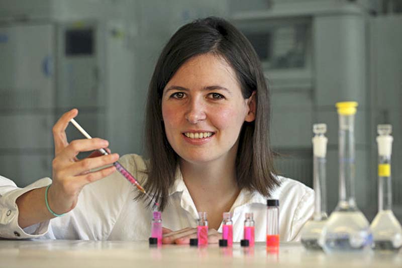 Leticia Hosta, investigadora en la Universidad Técnica de Dinamarca. 'Diseño nanosubmarinos para que viajen por la sangre reparando células enfermas'