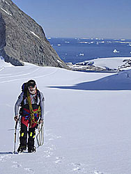 Sebastin Alvaro durante  la ascensin al Monte Scott
