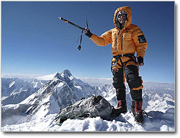 Ferrán Latorre, alpinista y cámara de altura. El espíritu de los pioneros